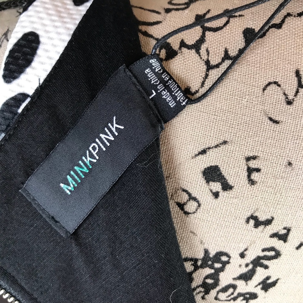 NWT MinkPink Leo Flare Dress Size L - Picture 5 of 7